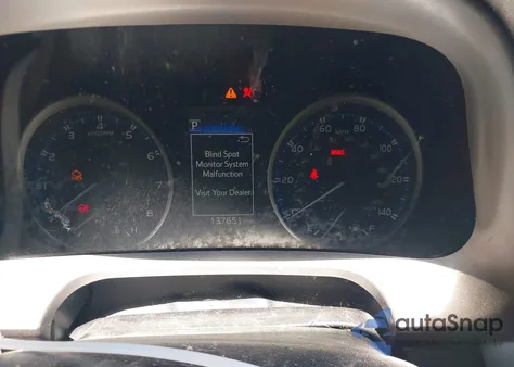 2018 Toyota Rav4 Xle z USA, uszkodzony, nr VIN JTMWFREV9JD128751